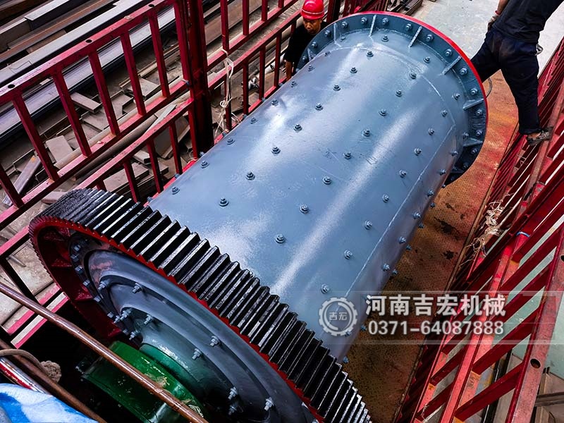 濕式球磨機：石英砂超細(xì)研磨專家,325目滿足玻璃/電子行業(yè)需求!